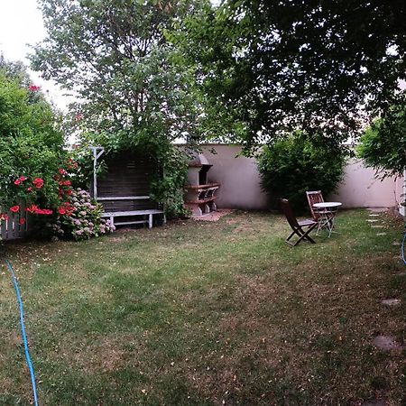 Gite Les Bignones Freneuse  Exterior foto